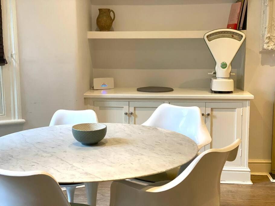 Beautiful 2 Bed/ 2 Bath Notting Hill Garden Flat Londres Exterior foto